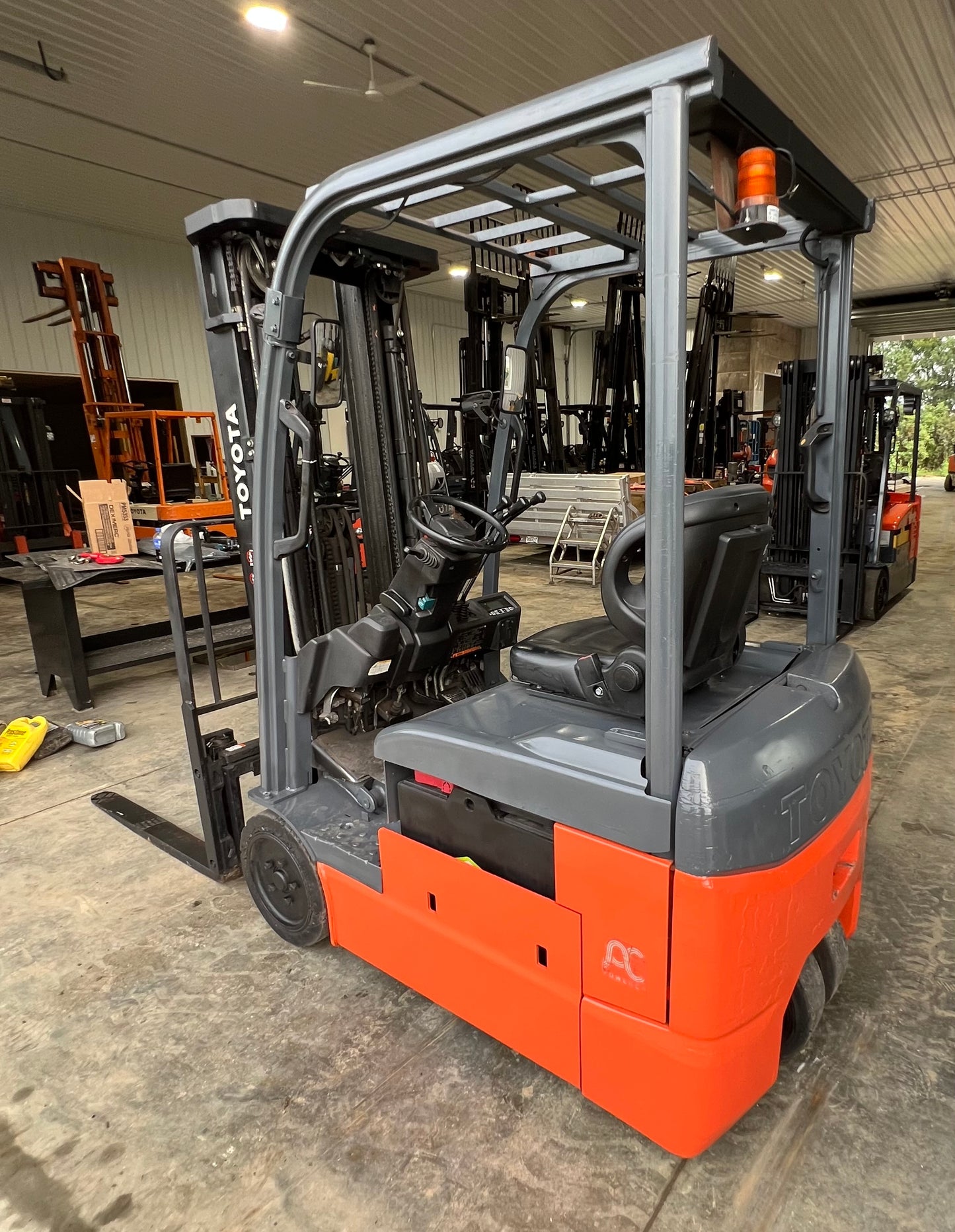 2019 Toyota Electric Forklift 3000lb Lift Capacity