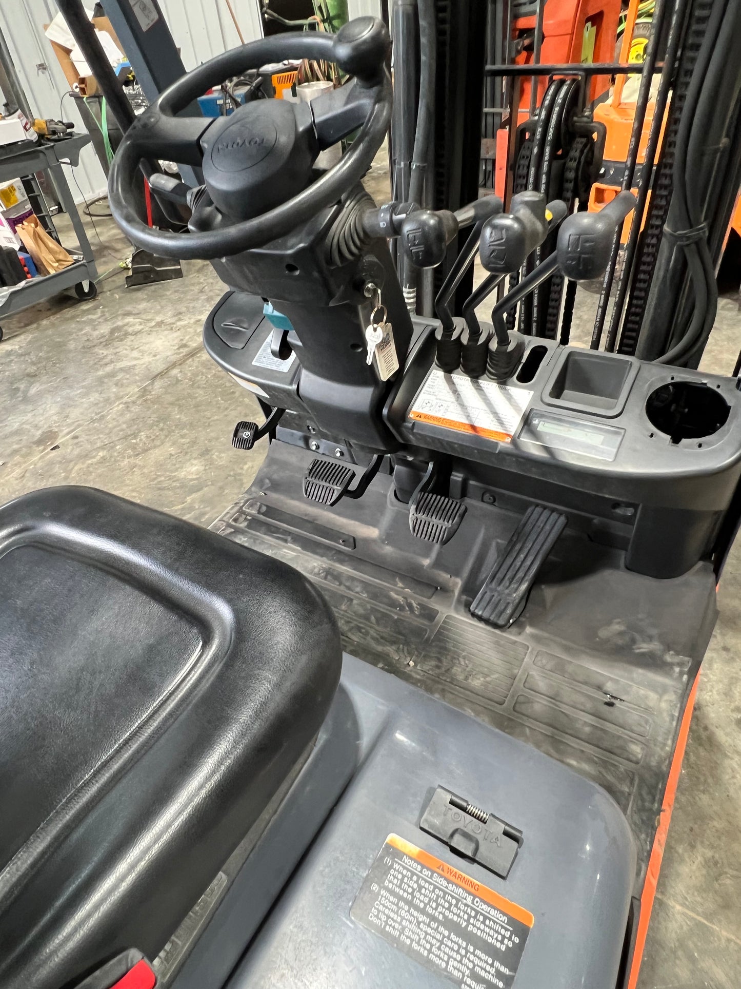 2015 Toyota Forklift 4000lb Lift Capacity