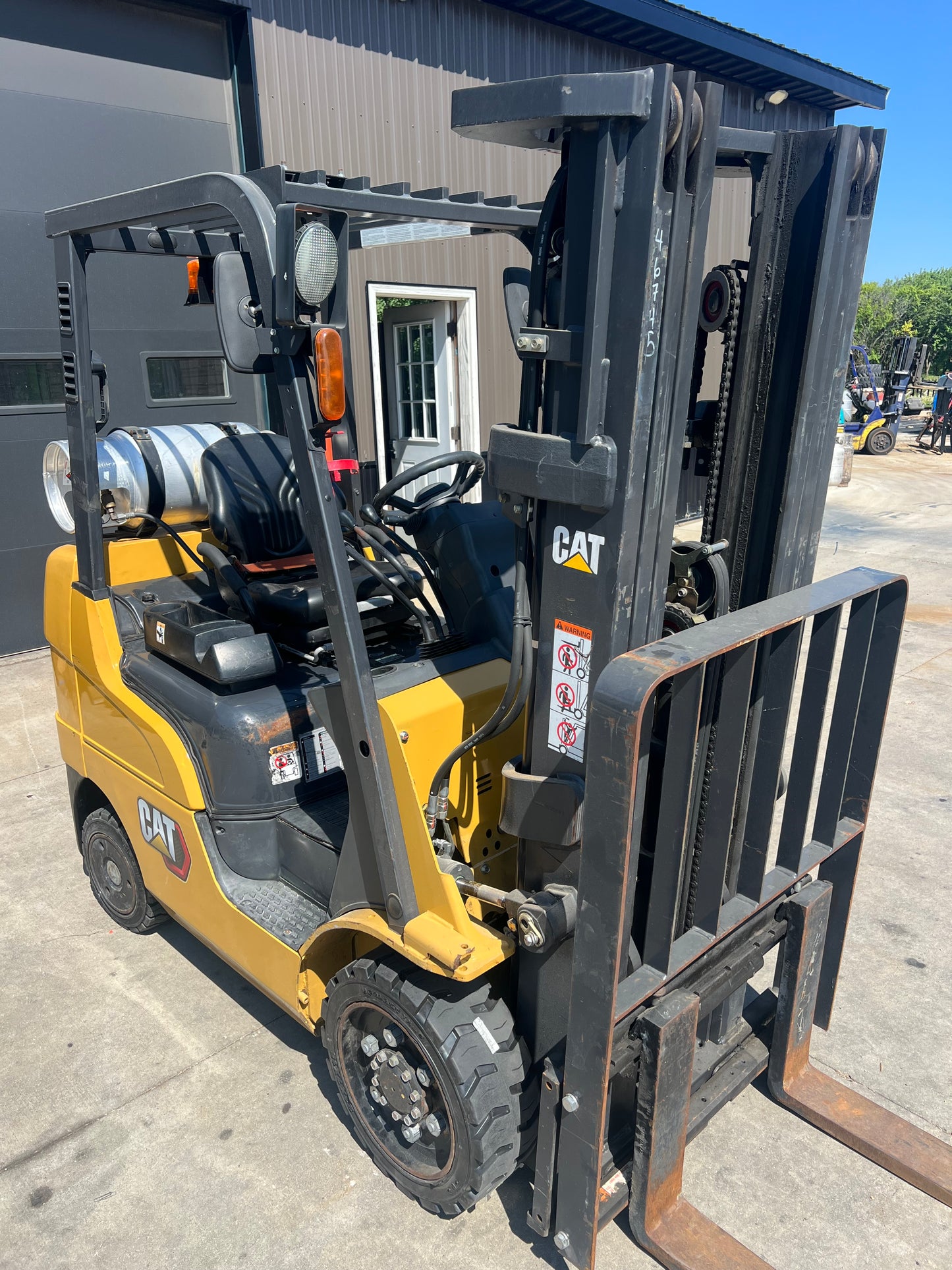 2020 Cat Forklift 5000lb Lift Capacity Triple Mast
