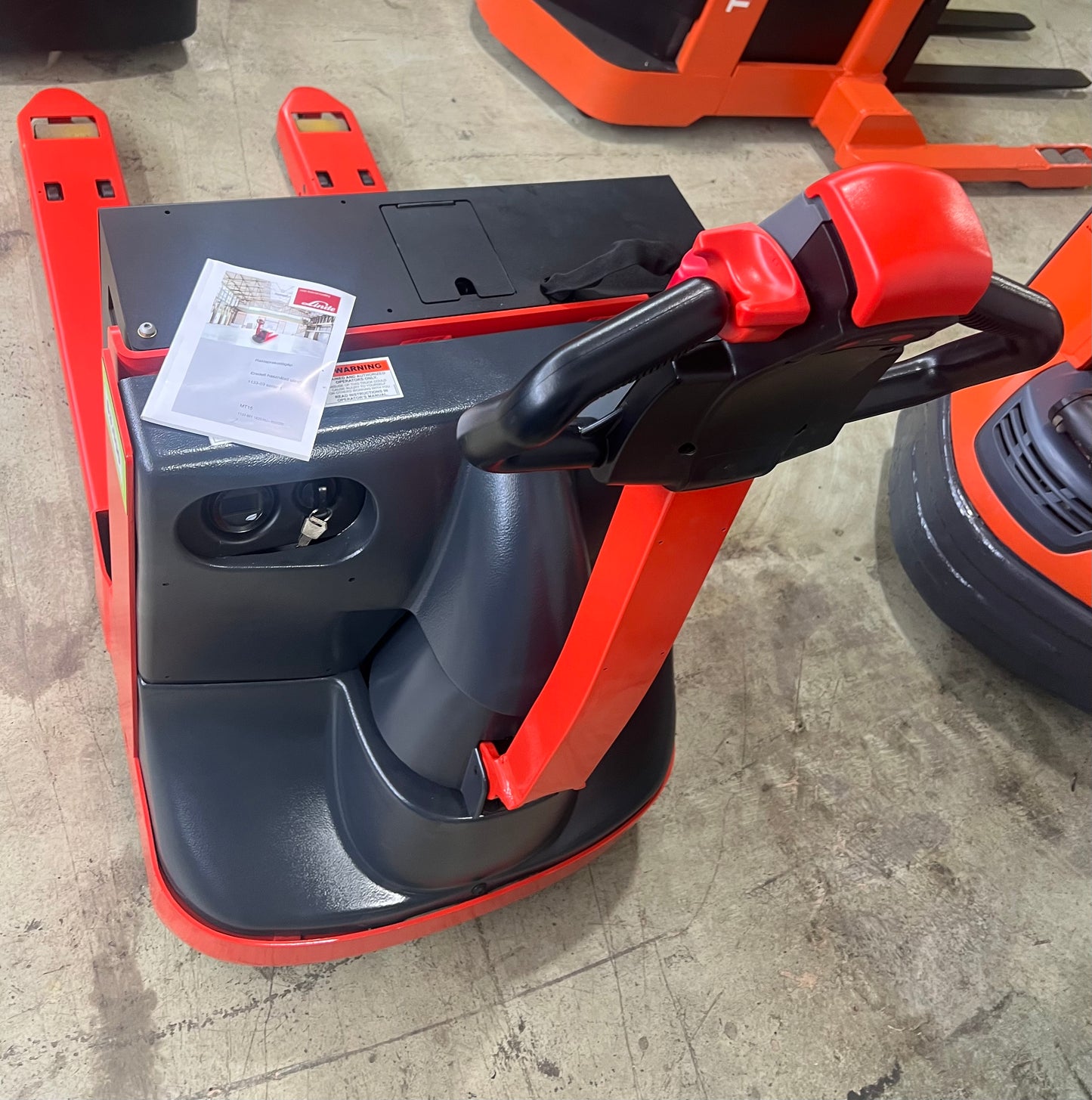 2023 Linde Pallet Jack