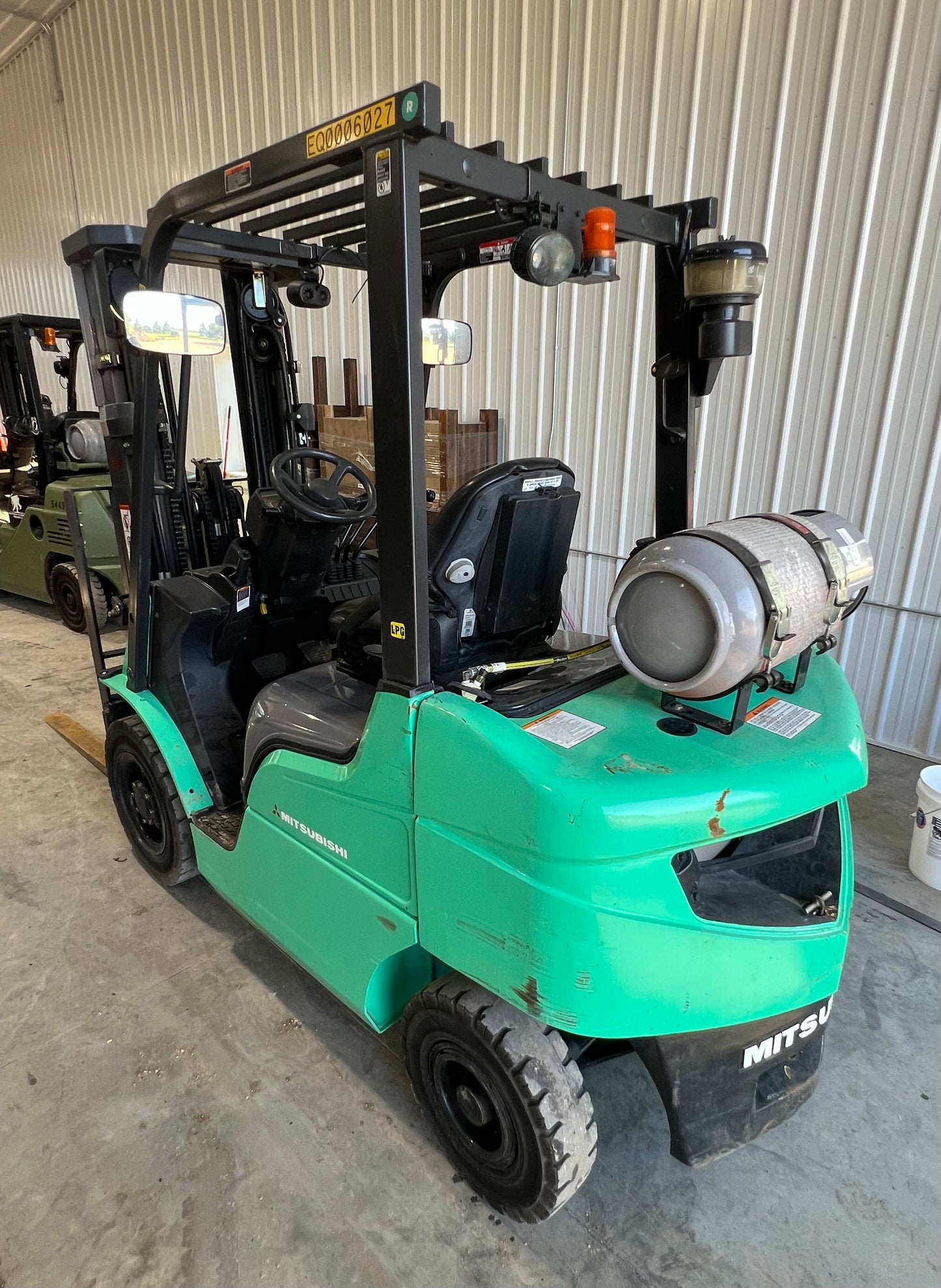 2020 Mitsubishi Forklift 5000lb Lift Capacity Triple Mast! Fork Positioner Pneumatic Tire