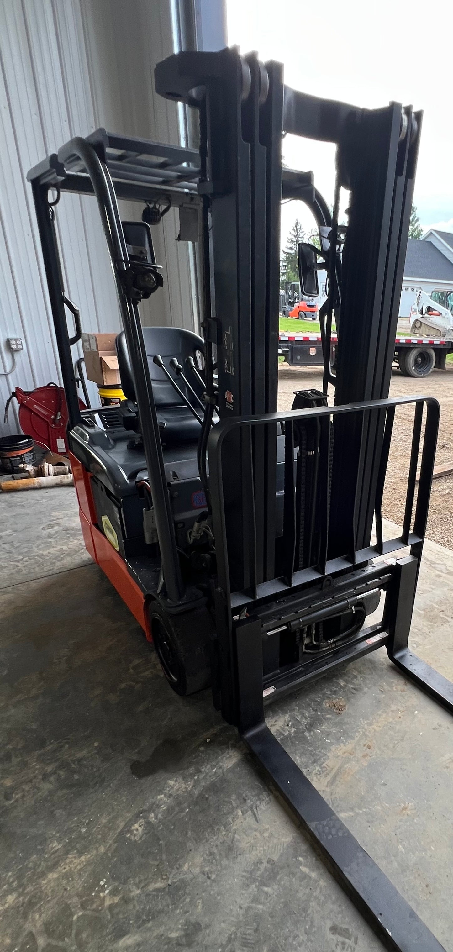 2019 Toyota Electric Forklift 3000lb Lift Capacity