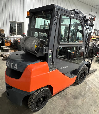 2013 Toyota Forklift 5000lb Lift Capacity