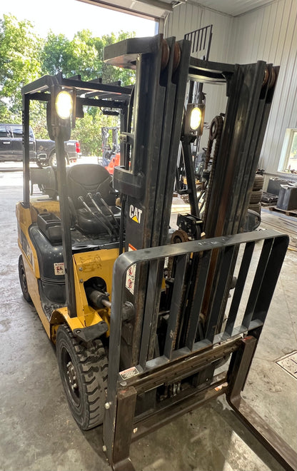 2015 Cat Forklift (5000lb Lift Capacity!
