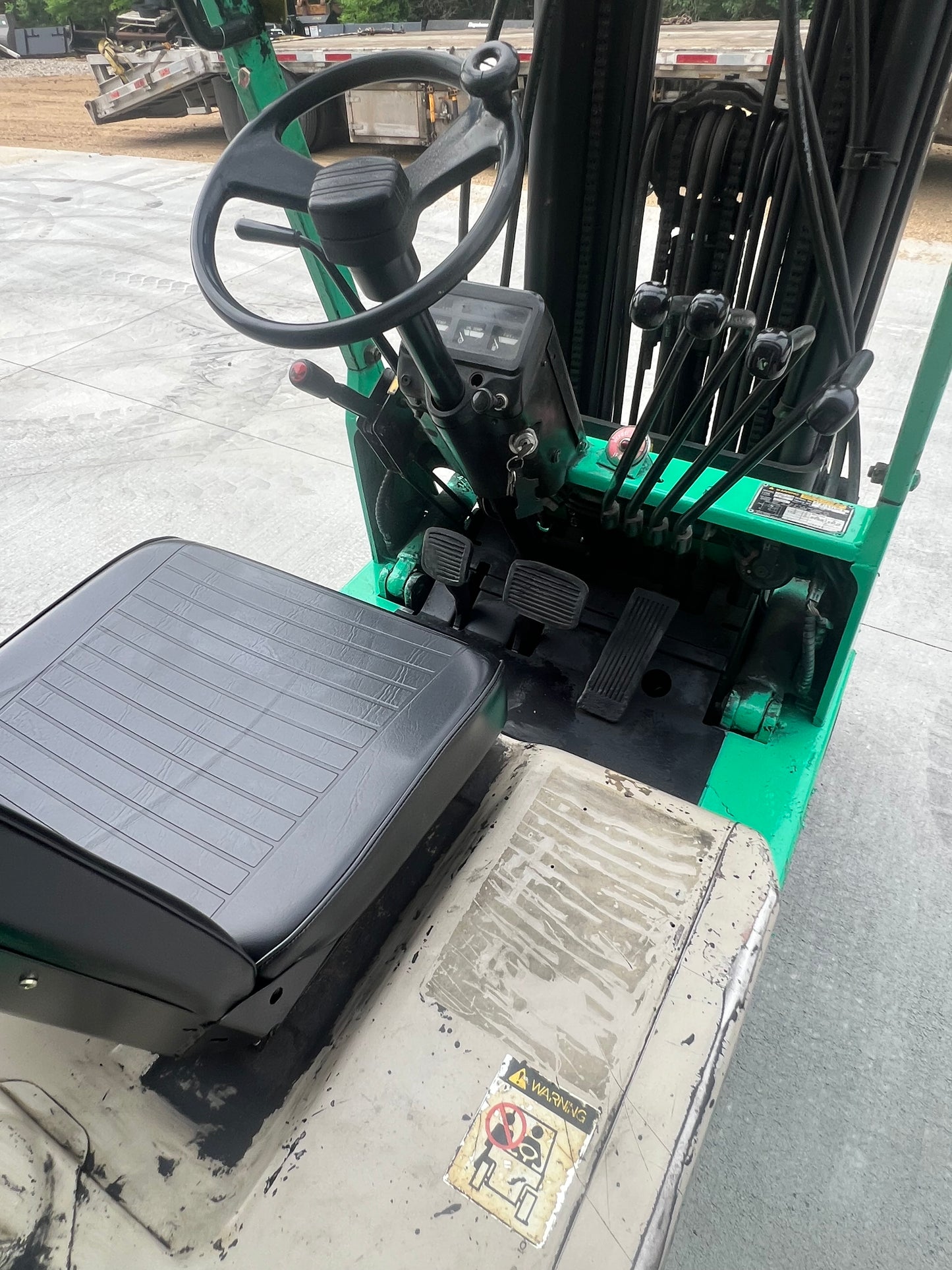 1996 Mitsubishi Forklift 3000lb Lift Capacity