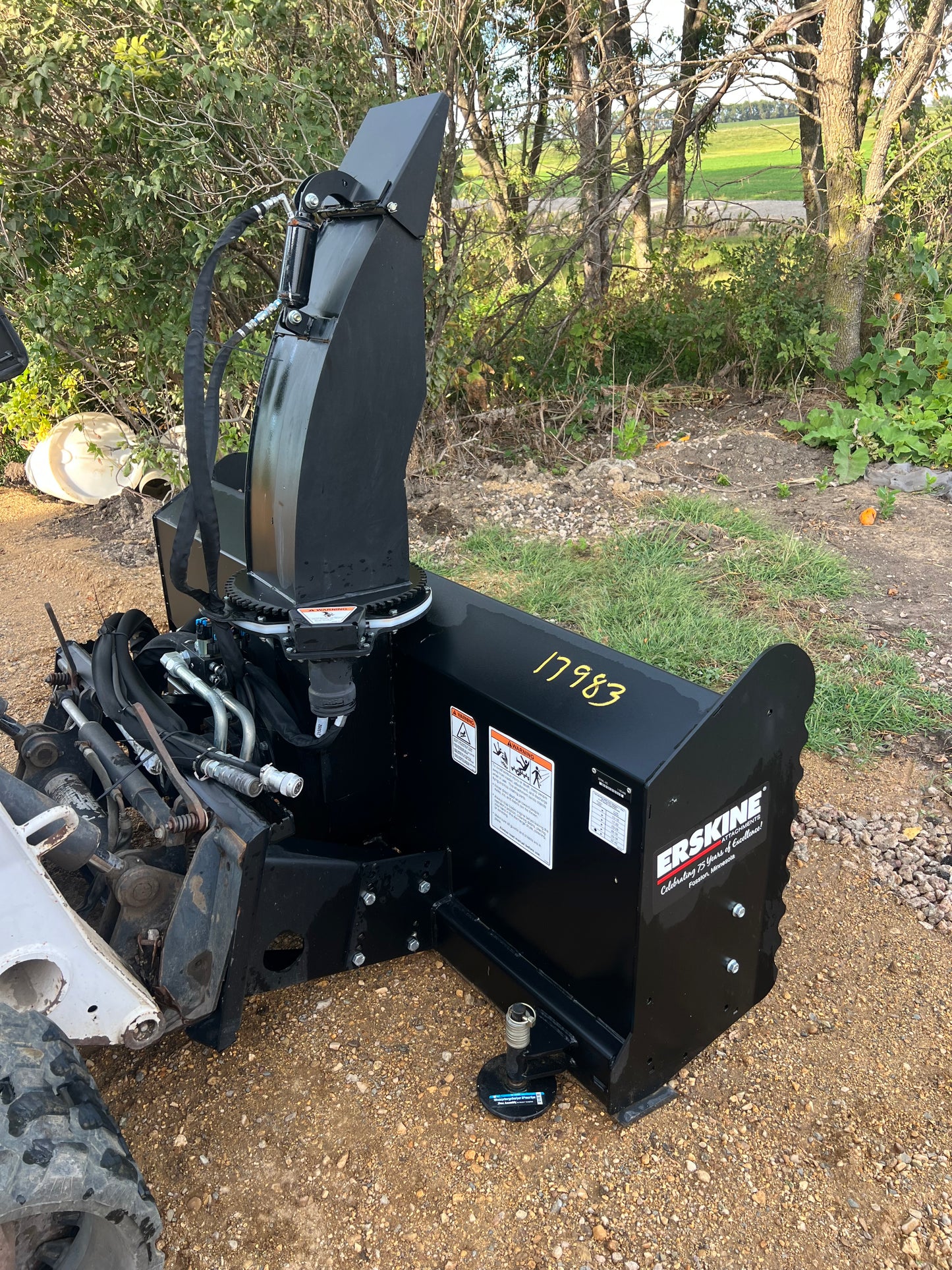 Unused) Erskine Snowblower 84” Hi Flow!!