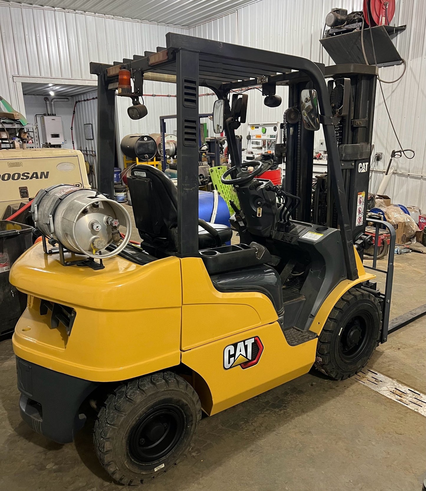 2020 Cat Forklift 6000lb Lift Capacity