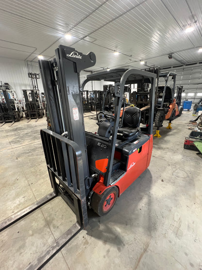 2021 Linde Forklift Electric 36 volts