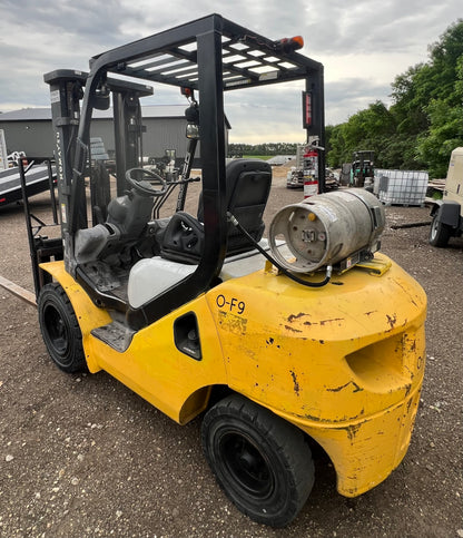2007 Komatsu Forklift (6000lb Lift Capacity