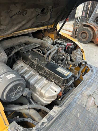 2016 Cat Forklift 11k Lift Capacity (Fork Positioner!!