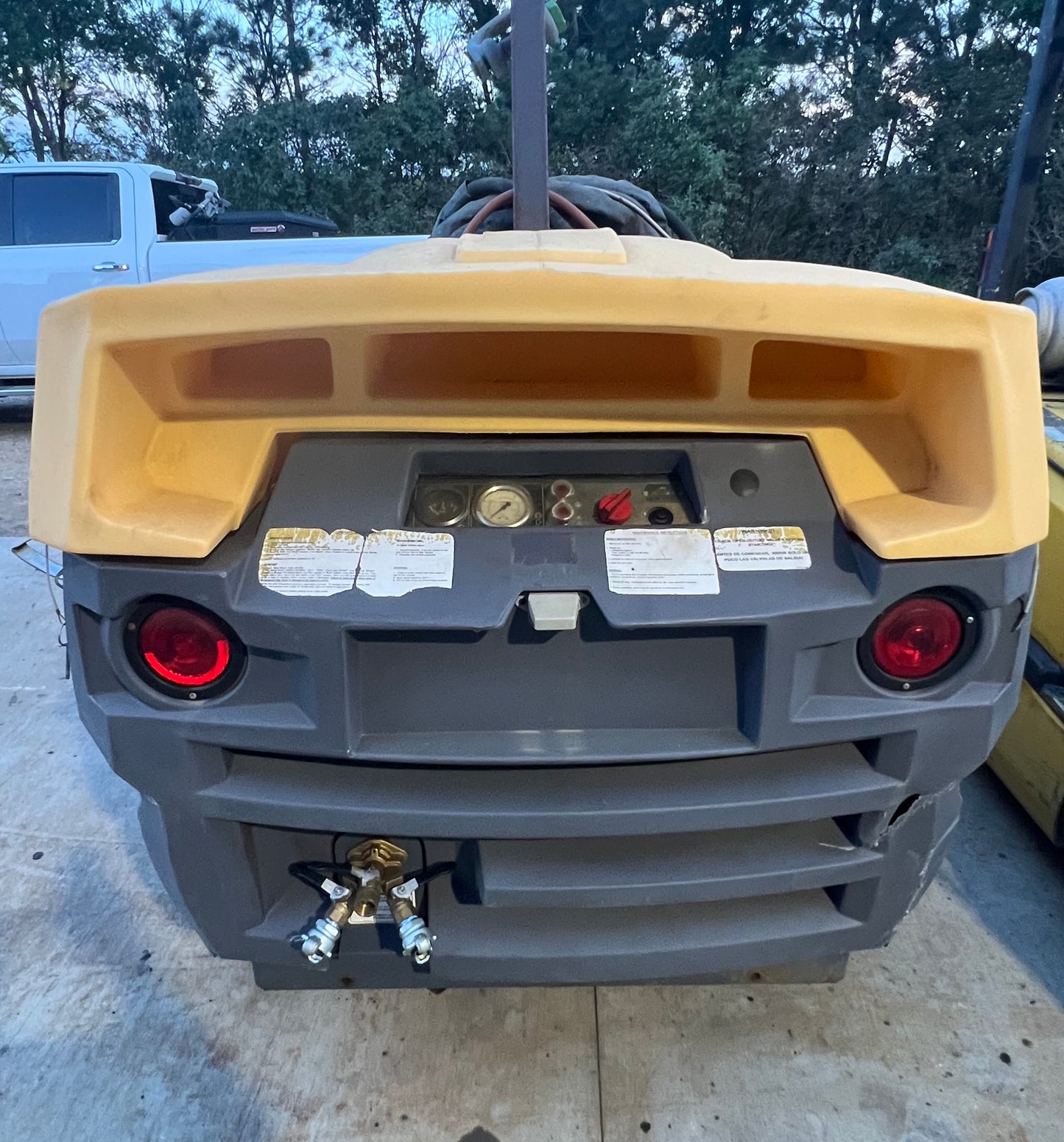 2017 Atlas Copco 185 CFM Equipped with Sandblaster