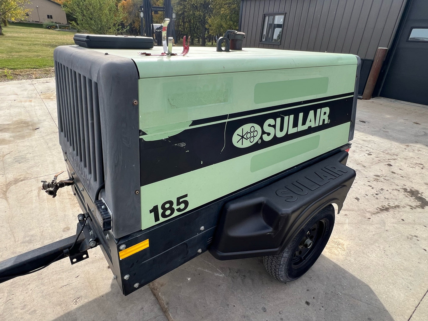 2017 Sullair 185 CFM Air Compressor