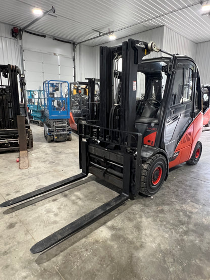 2015 Linde Forklift 6000lb Lift Capacity (Cab Heat! Fork Positioner