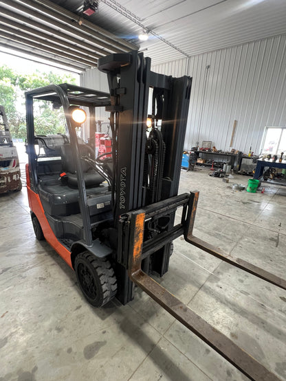 2008 Toyota Forklift 5000lb Lift Capacity