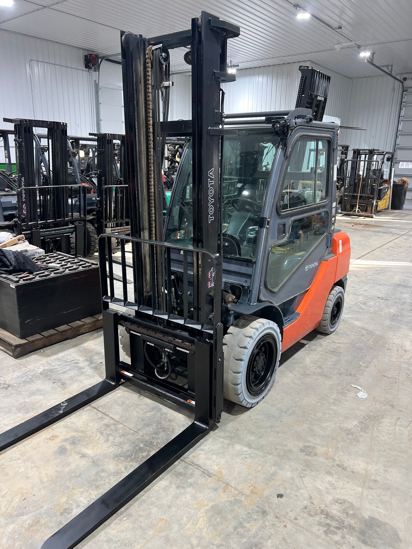 2016 Toyota Forklift, 5000lb Lift Capacity