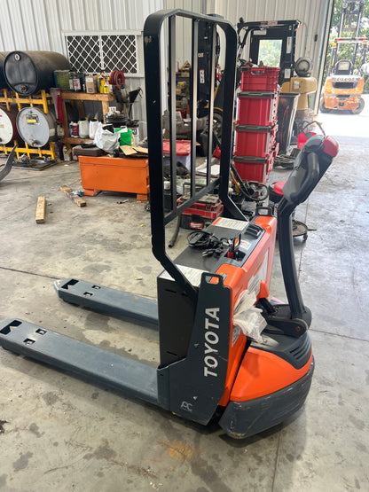 2025 Electric Pallet Jack
