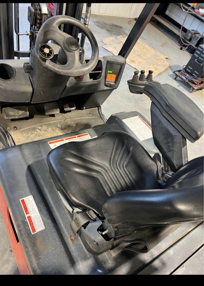 2021 Linde Electric Forklift 4000lb lift capacity