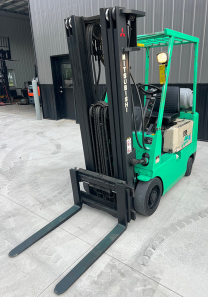 1996 Mitsubishi Forklift 3000lb Lift Capacity
