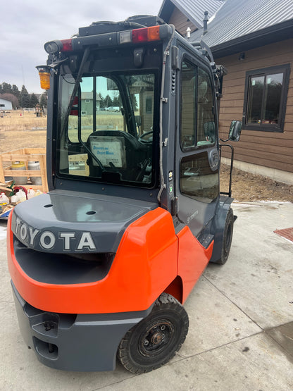 2018 Toyota Forklift Cab and A/C