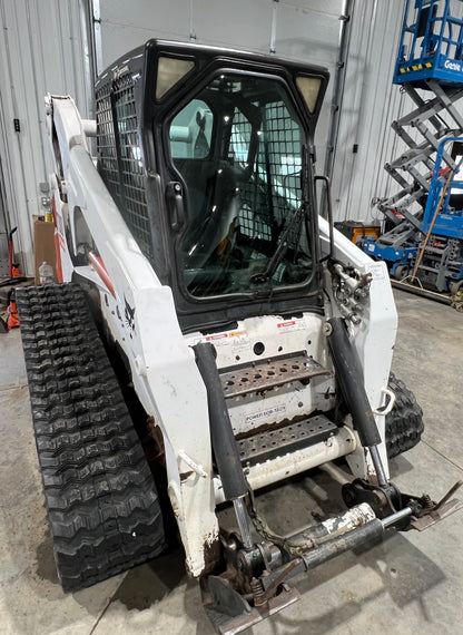 2008 Bobcat T300 (Low Hours