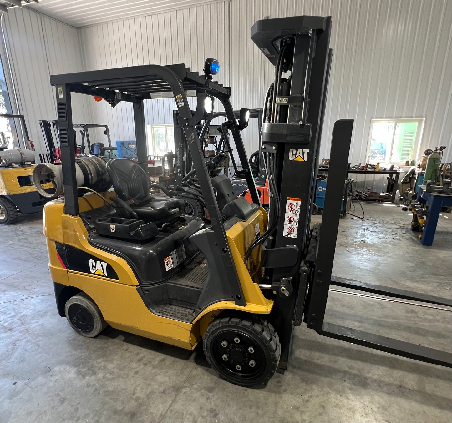 2021 Cat Forklift 5000lb Lift Capacity