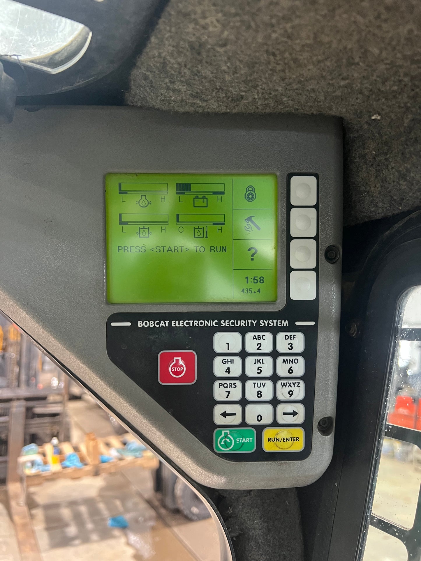 2008 Bobcat T300 (Low Hours