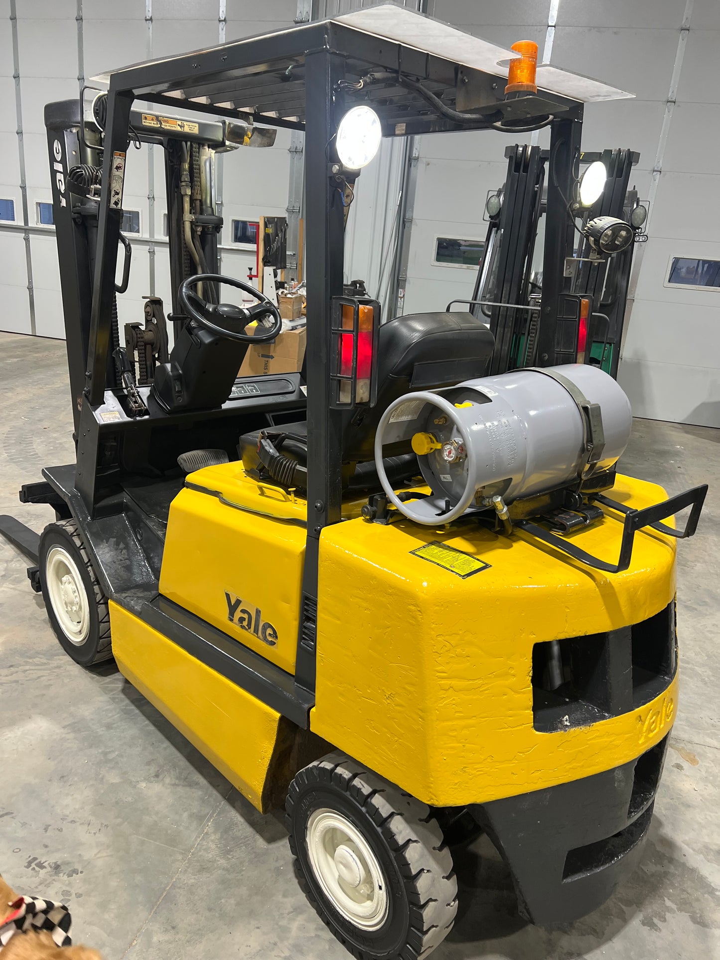 1998 Yale Forklift 5000lb Loft Capacity Triple Mast