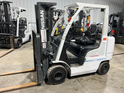 2014 Nissan Forklift 5000lb Lift Capacity