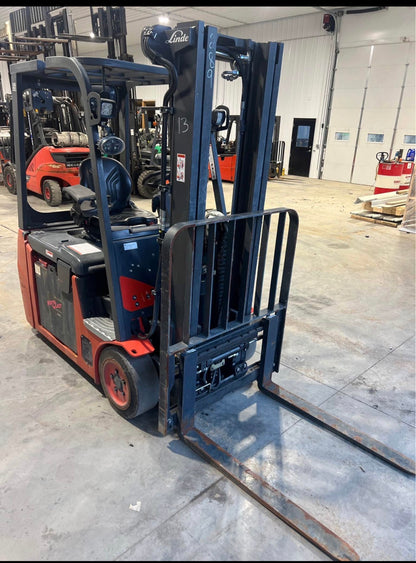 2021 Linde Electric Forklift 4000lb lift capacity