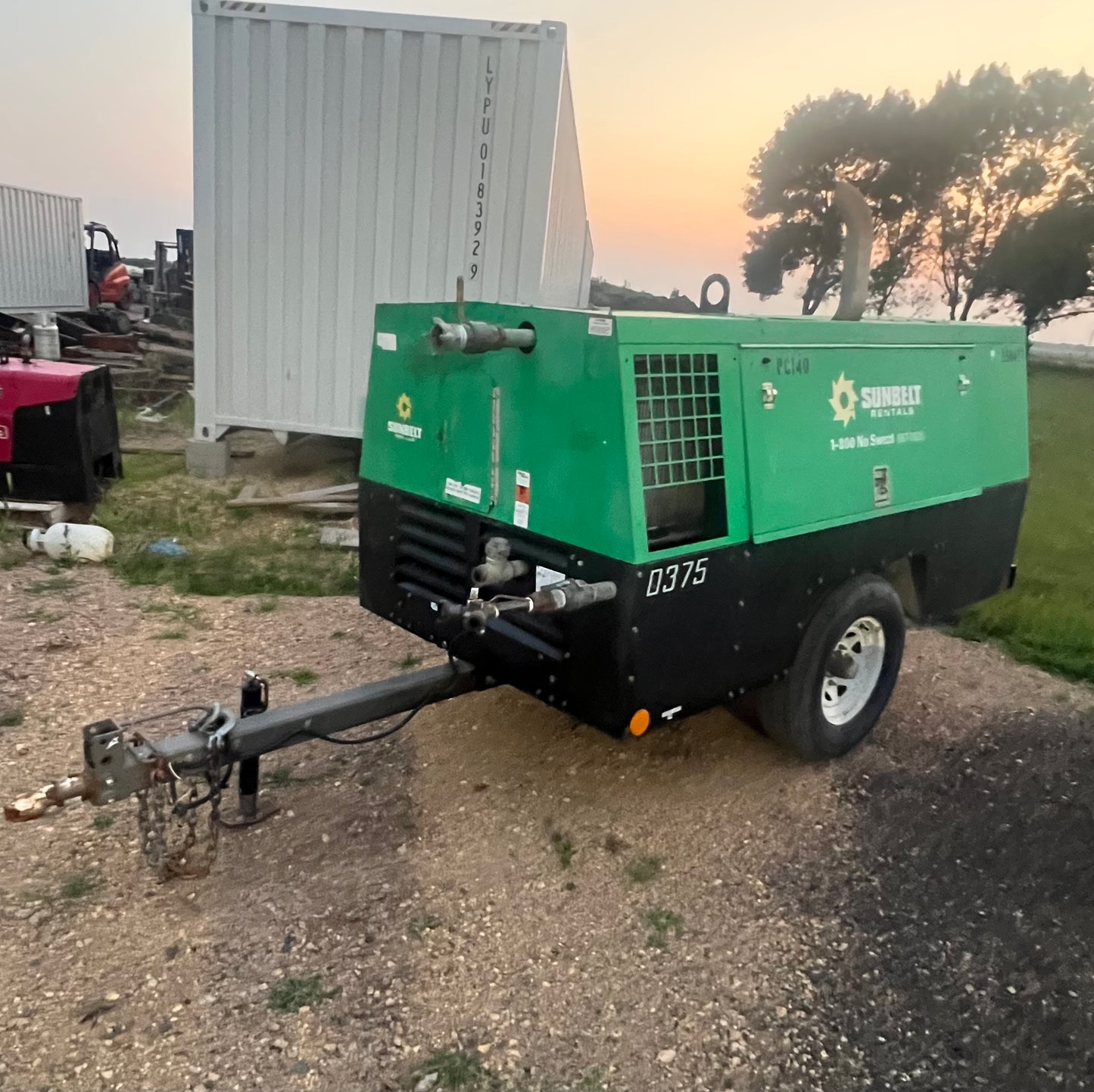2016 Sullivan Air Compressor 375 CFM, JD diesel engine