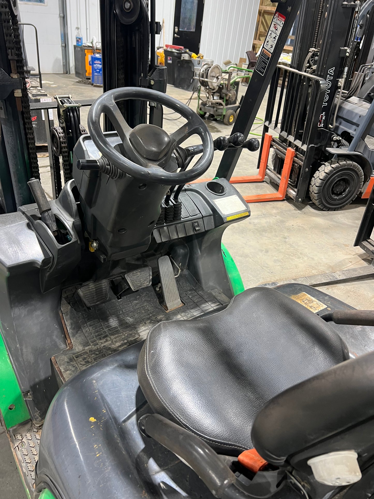 2019 Mitsubishi Forklift 5000lb Lift Capacity