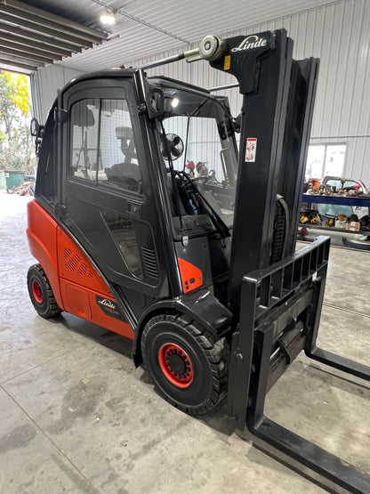 2015 Linde Forklift 6000lb Lift Capacity (Cab Heat! Fork Positioner