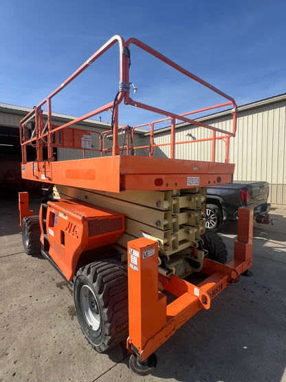 2014 JLG All Terrain Scissor Lift