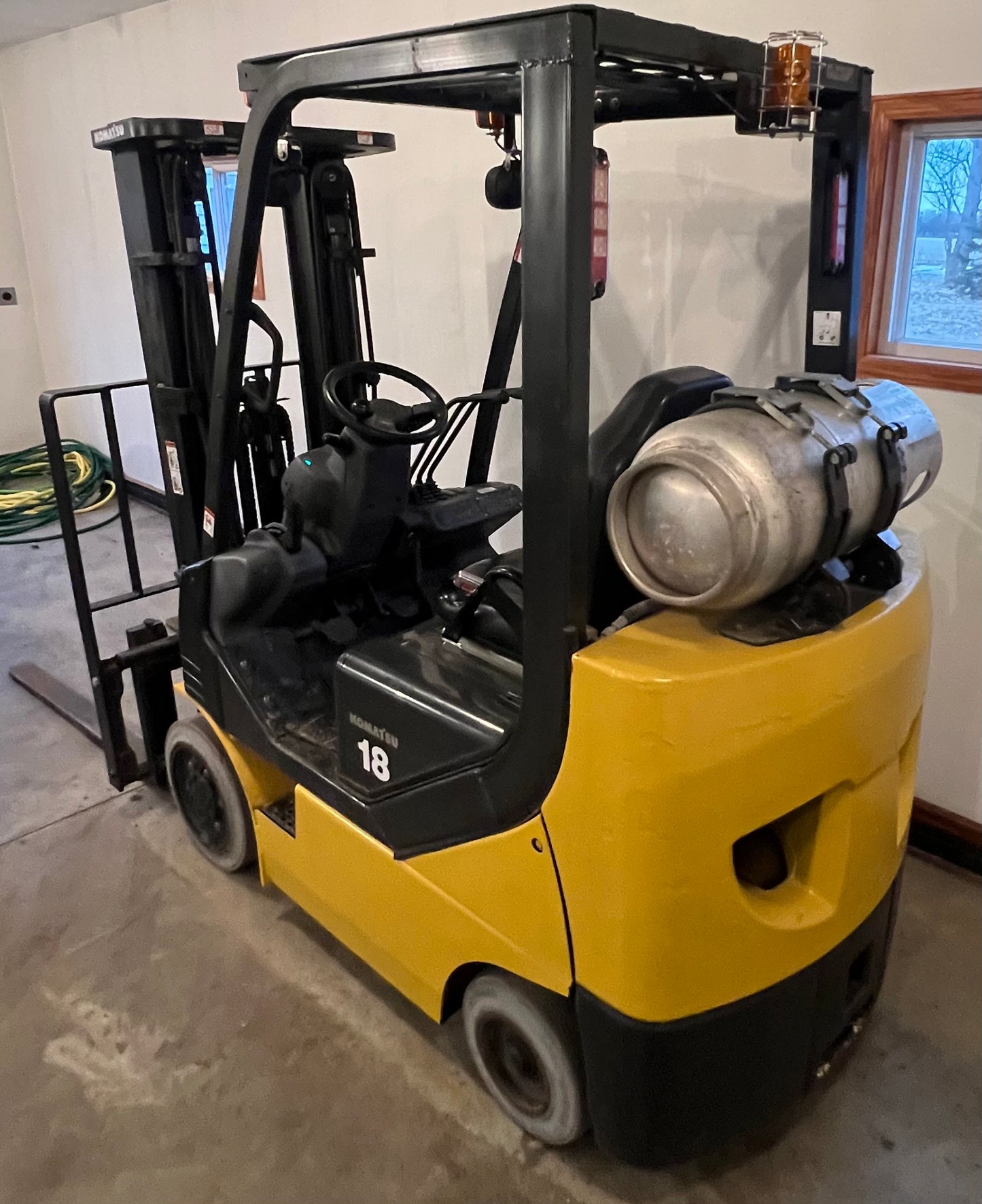 2013 Komatsu Forklift 3500lb Lift Capacity Triple Mast