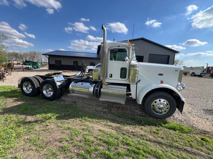 2012 Peterbilt 389 Truck