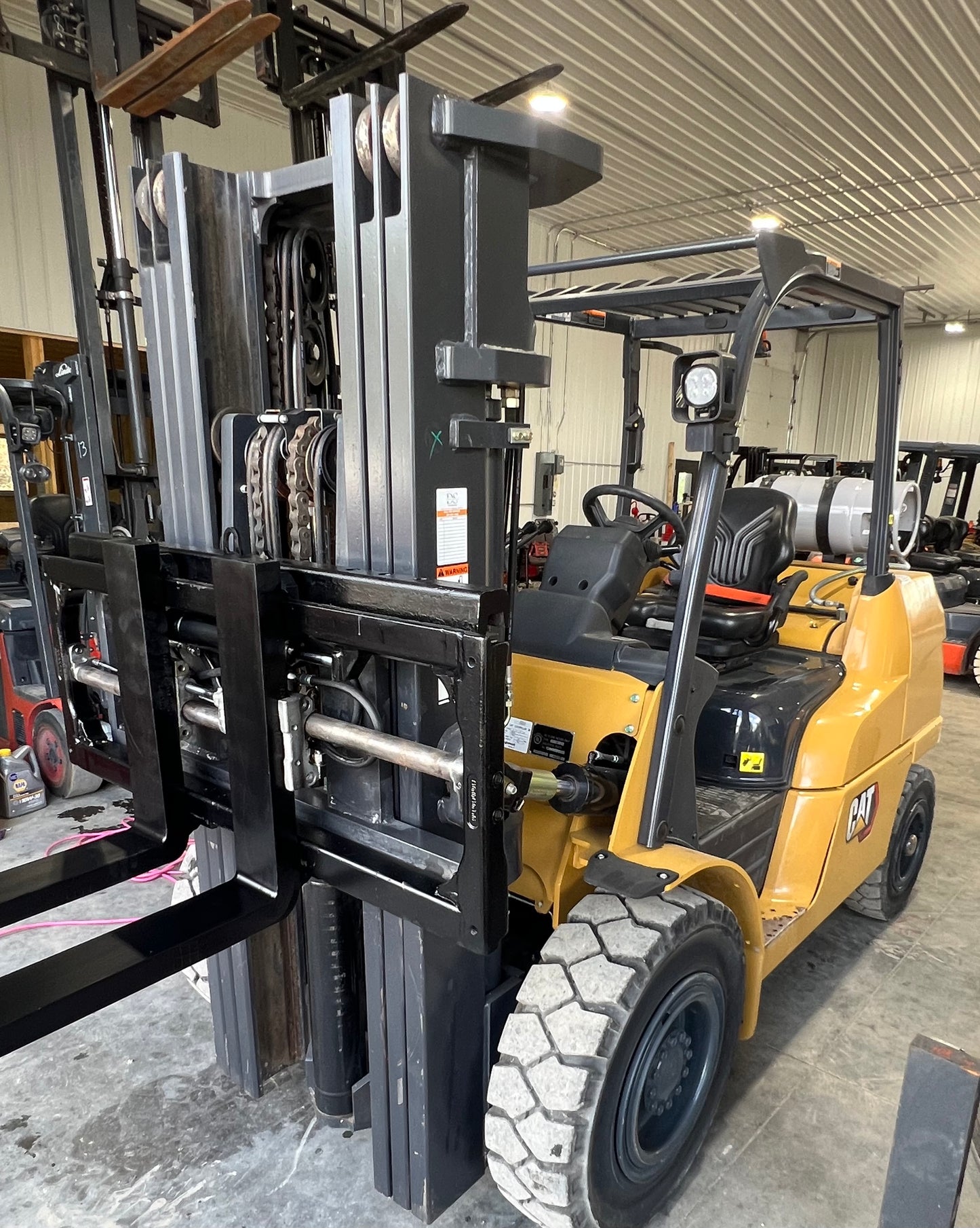 2023 Cat Forklift 10,000lb Lift Capacity