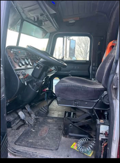 2001 Peterbilt Dump Truck 6NZ Cat!!