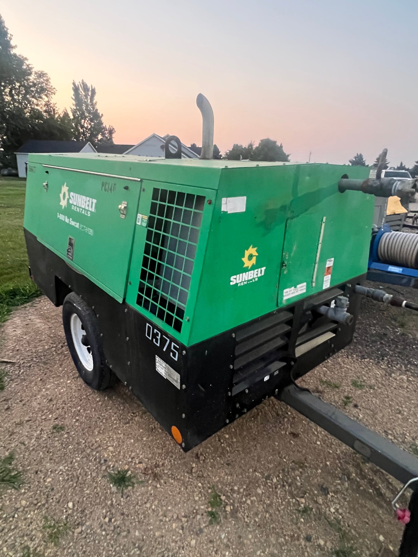 2016 Sullivan Air Compressor 375 CFM, JD diesel engine