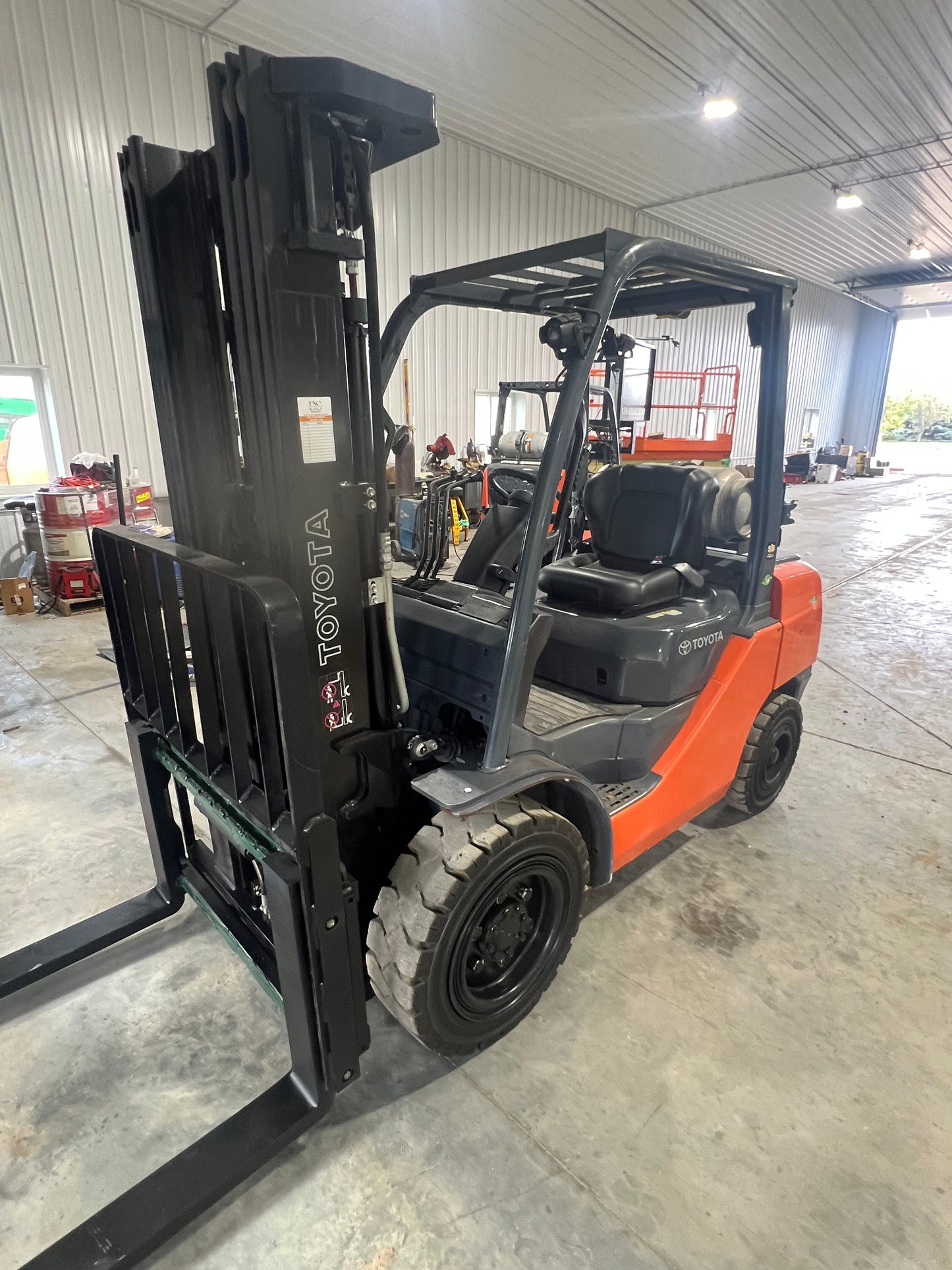 2016 Toyota Forklift 6000lb Lift Capacity