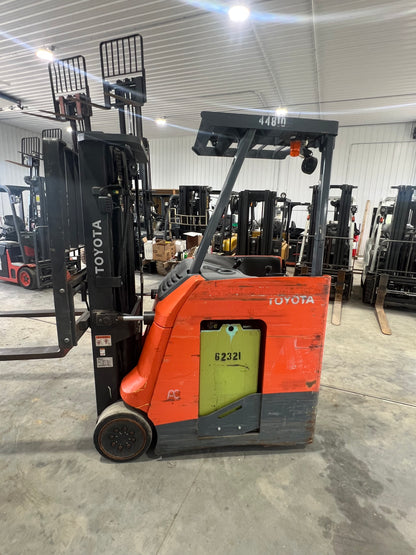 2016 Toyota Stand-on Forklift