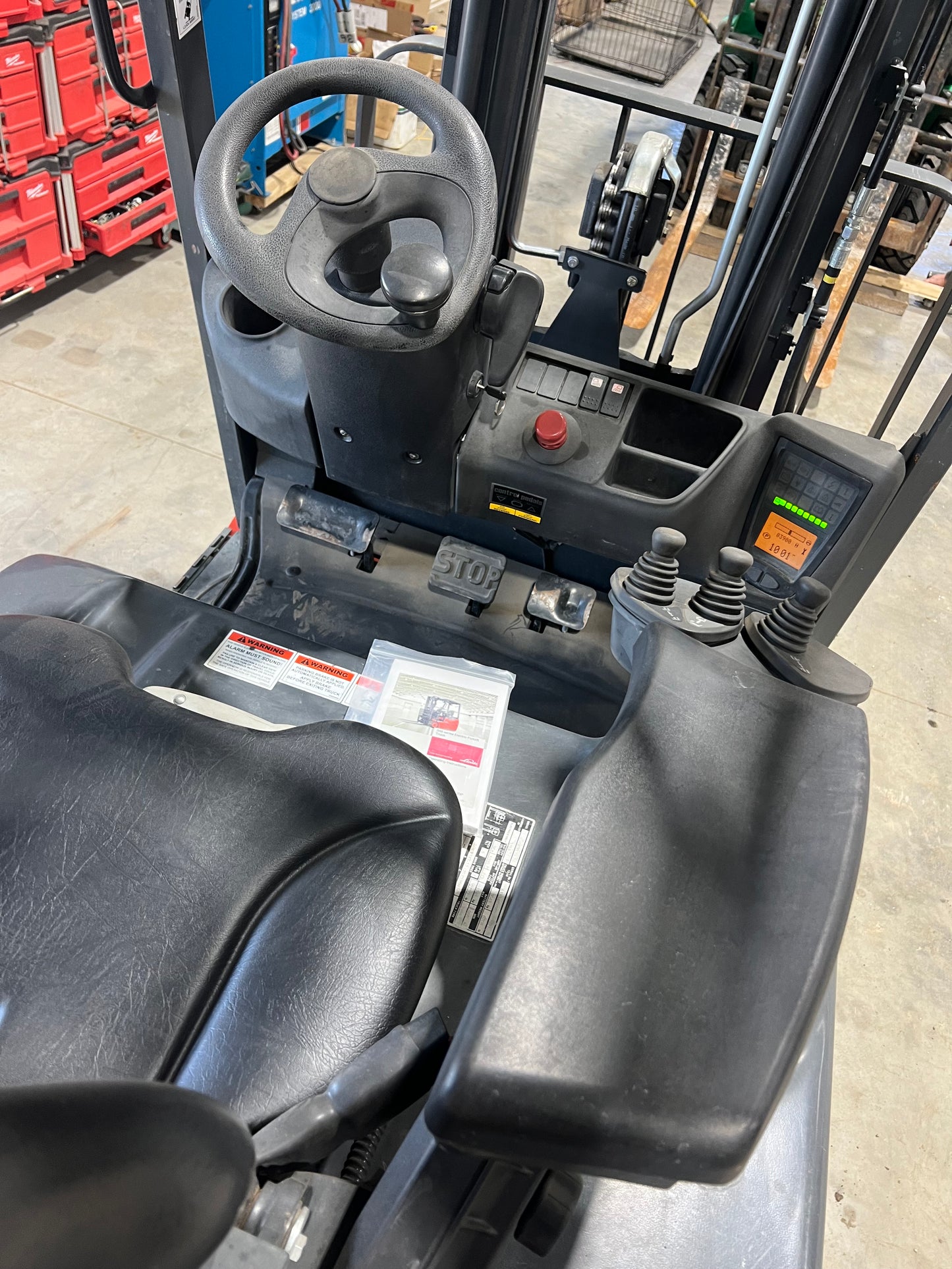 2021 Linde Forklift Electric 36 volts