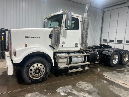 2015 Western Star 4900 Tractor