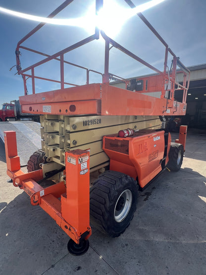 2014 JLG All Terrain Scissor Lift