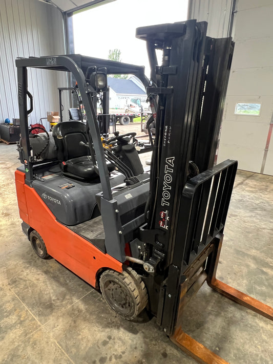 2015 Toyota Forklift 4000lb Lift Capacity