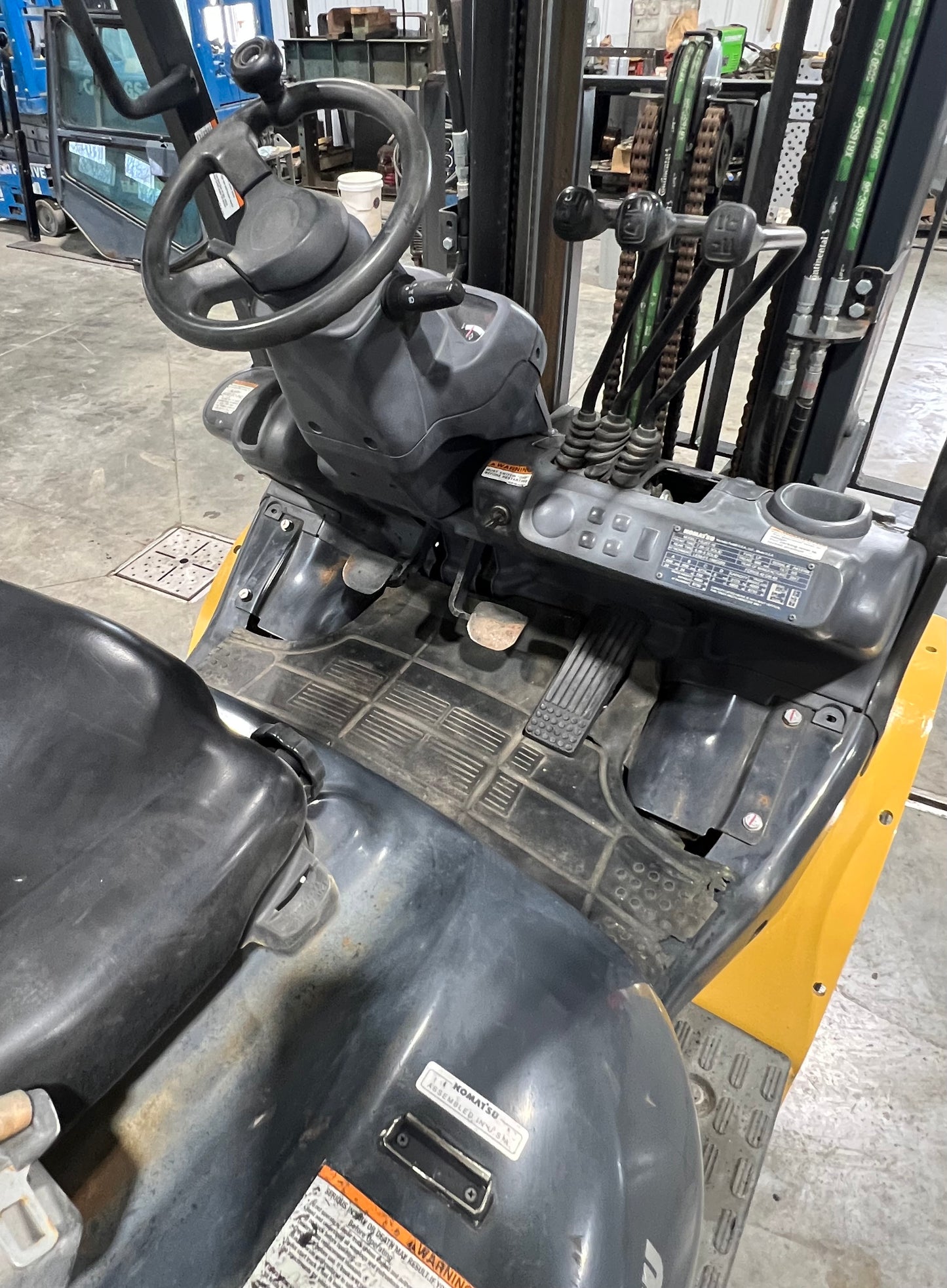 2017 Komatsu Forklift 5000lb Lift Capacity