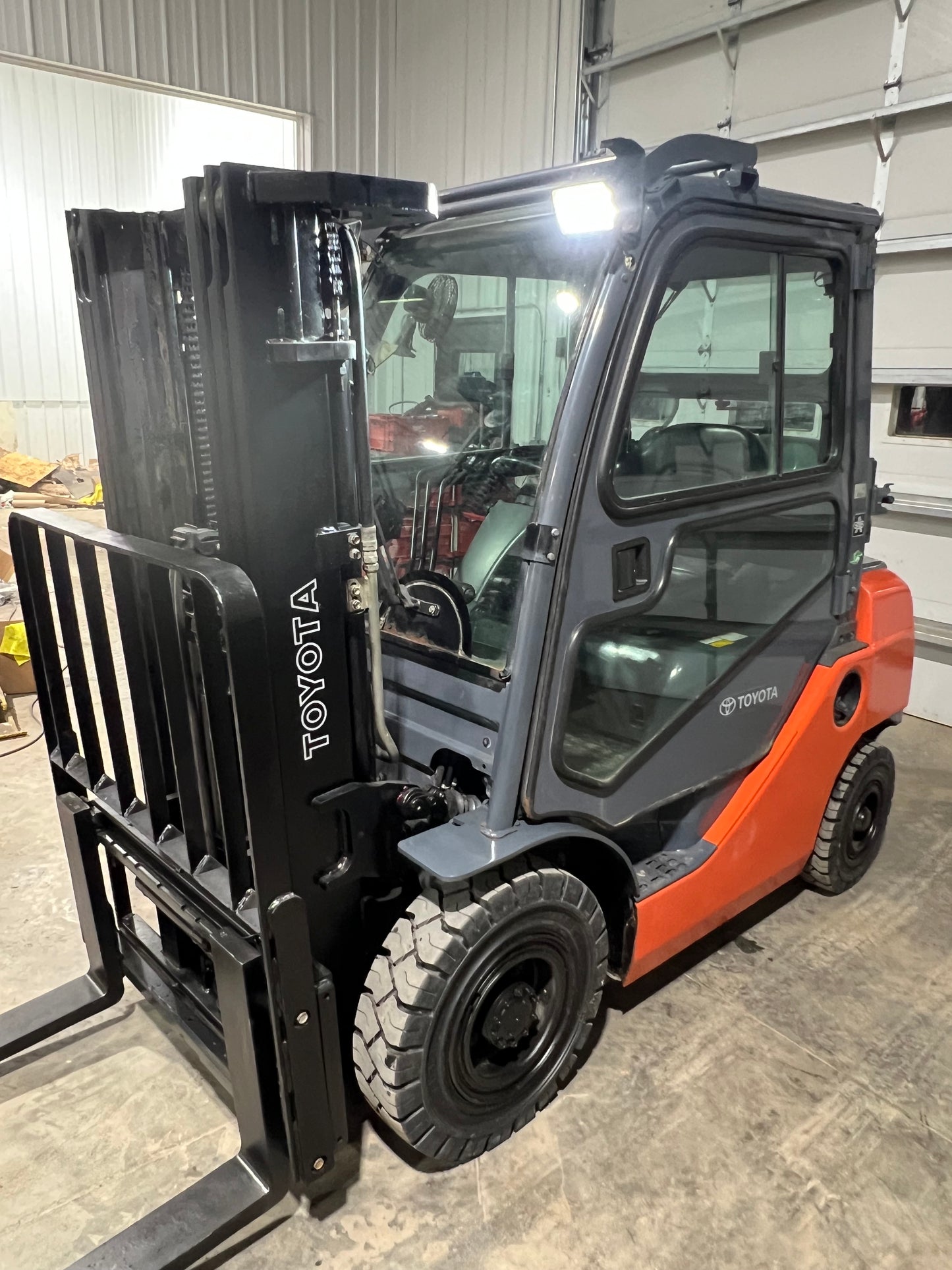 2013 Toyota Forklift 5000lb Lift Capacity