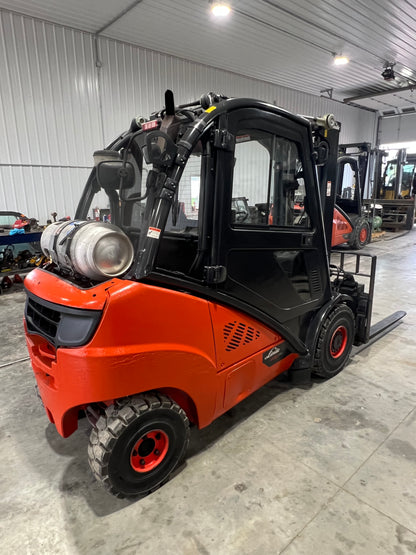 2015 Linde Forklift 6000lb Lift Capacity (Cab Heat! Fork Positioner