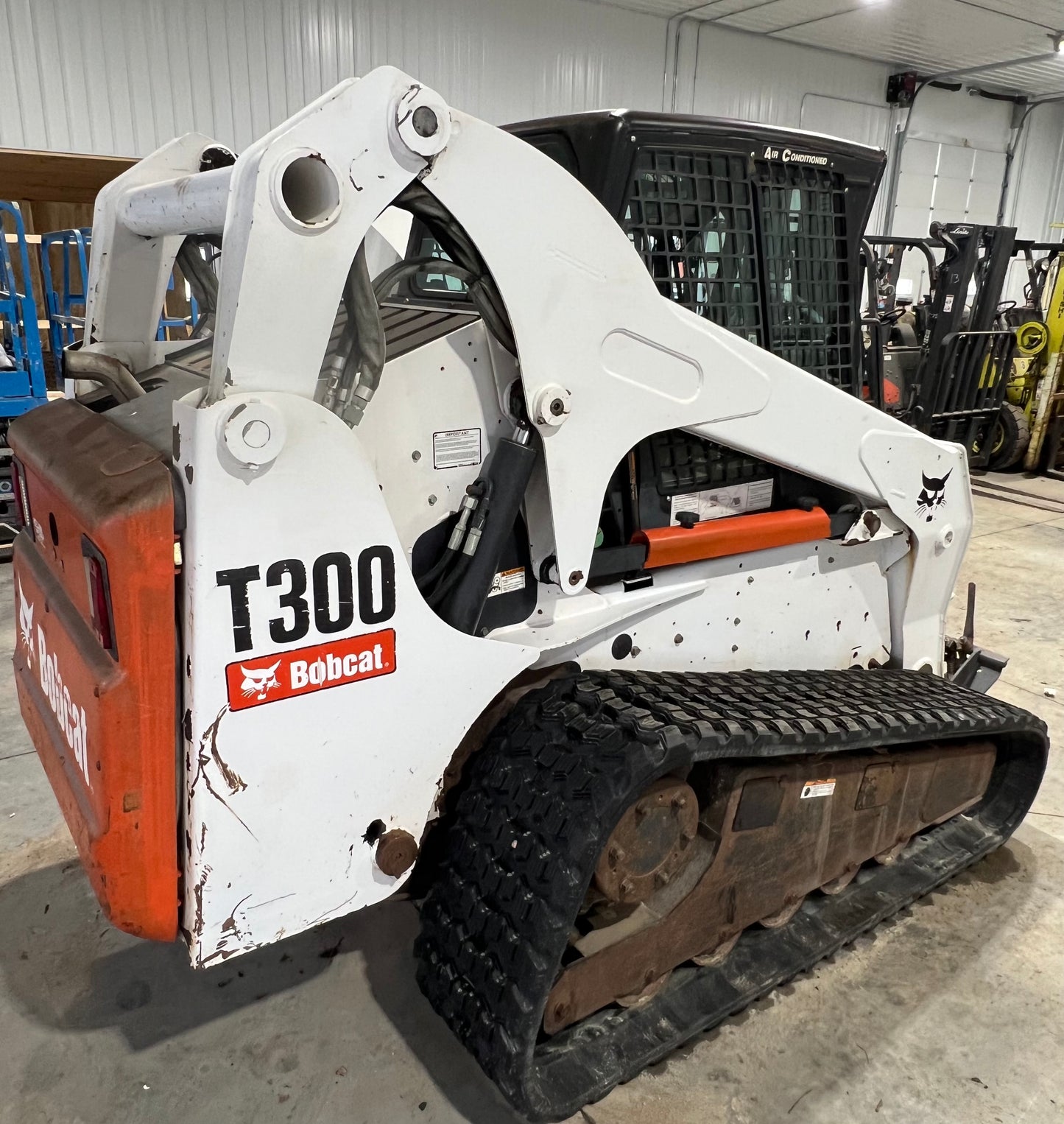 2008 Bobcat T300 (Low Hours