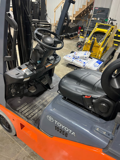 2019 Toyota Forklift  3000lb Lift Capacity