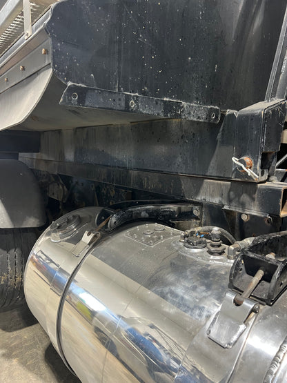2001 Peterbilt Dump Truck 6NZ Cat!!